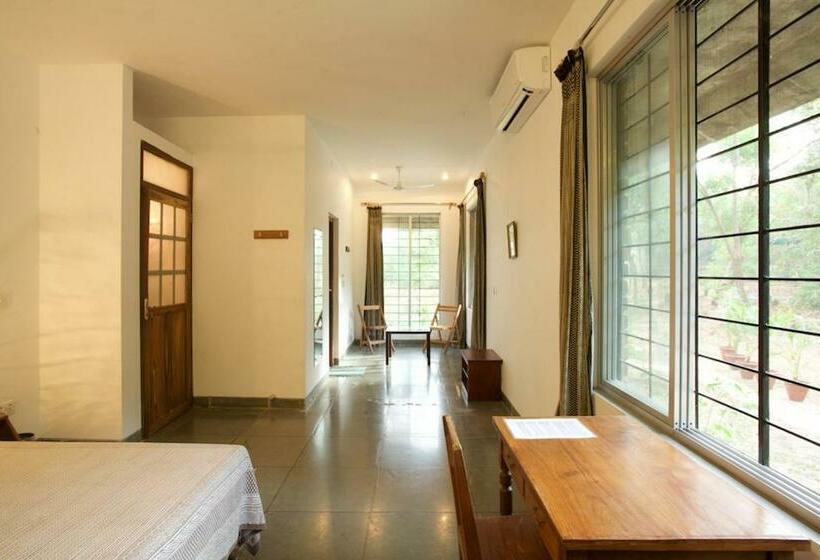 اتاق استاندارد با چشم‌انداز باغ, The Annex, Isai Ambalam Guest House