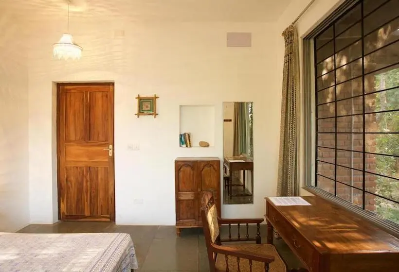 エコノミールーム, The Annex, Isai Ambalam Guest House