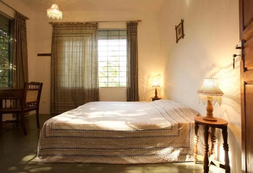 エコノミールーム, The Annex, Isai Ambalam Guest House