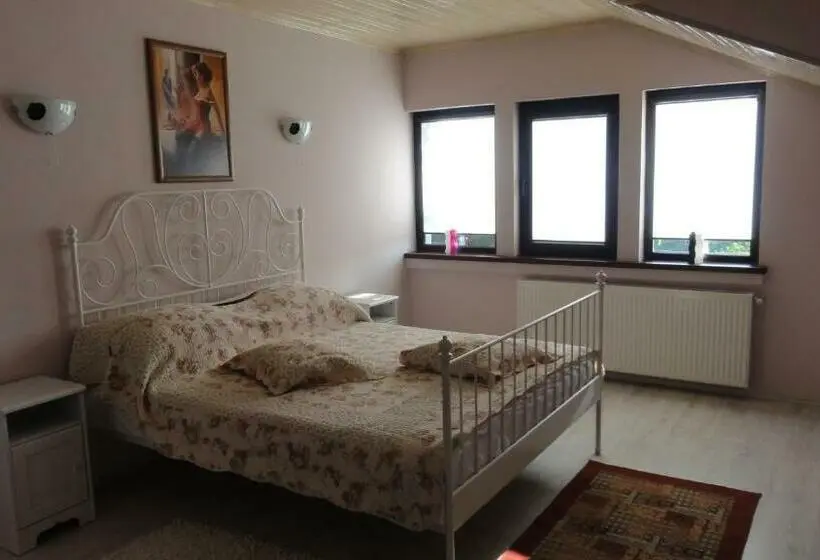 اتاق استاندارد, Vila Europa