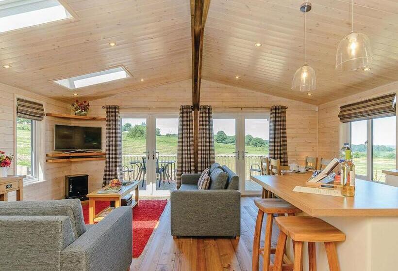 בית, 2 חדרי שינה, Hazelhurst Lodges