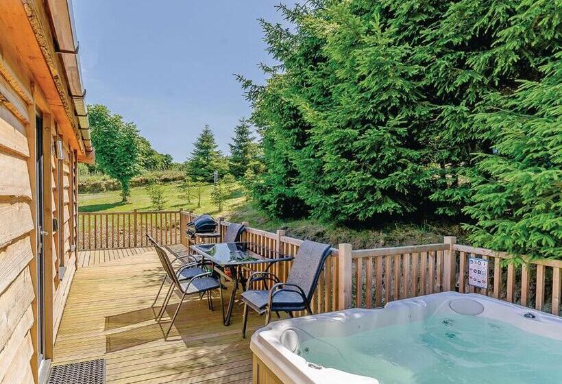 בית, 2 חדרי שינה, Hazelhurst Lodges