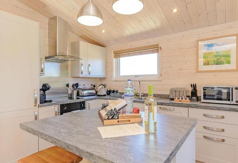 בית, 2 חדרי שינה, Hazelhurst Lodges