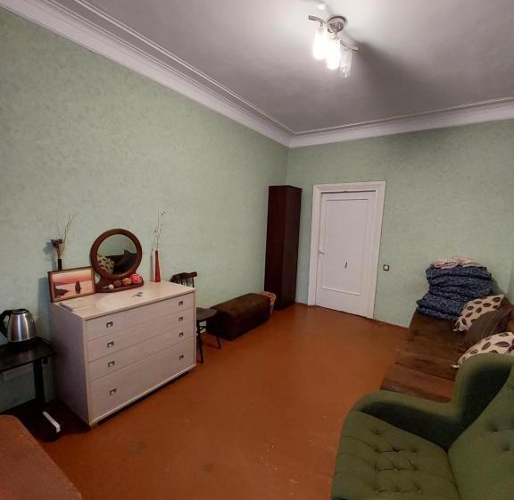 1 Szobás Apartman, Alaska Fox