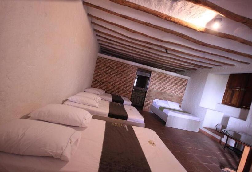 Четырехместный Номер Стандарт, Santa Barbara Colonial   Santa Fe De Antioquia