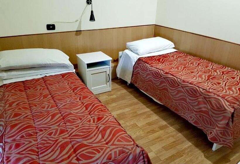 חדר סטנדרט, Affittacamere Metro Fiera