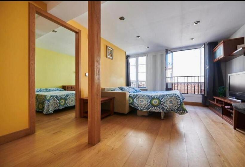 اتاق خانوادگی, Pensión San Vicente