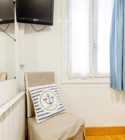 Standard room with outdoor bath, Pensión San Vicente