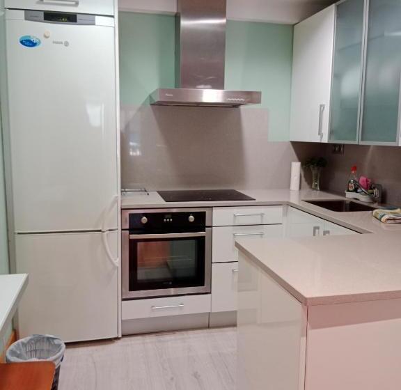 استودیوی استاندارد, Pensión San Vicente