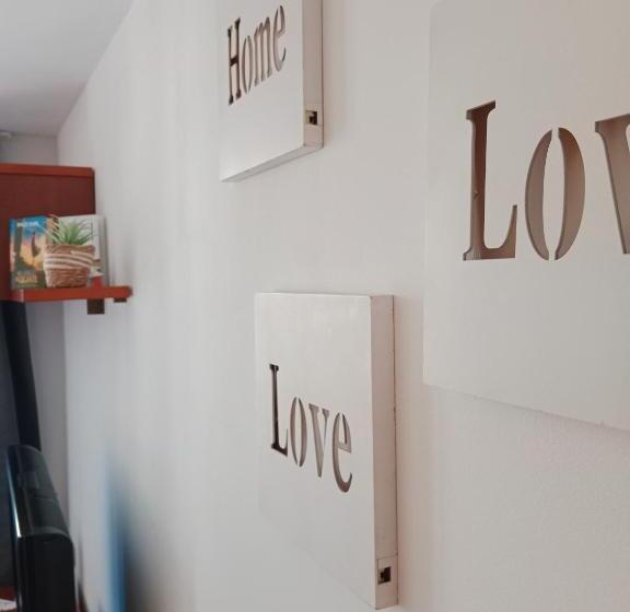 استودیوی استاندارد, Pensión San Vicente