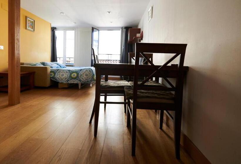 استودیوی استاندارد, Pensión San Vicente