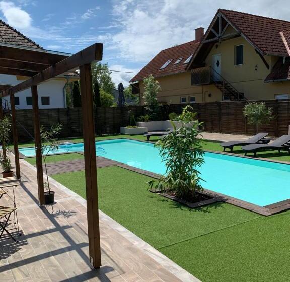 חדר דלוקס, Silver Lounge Siófok