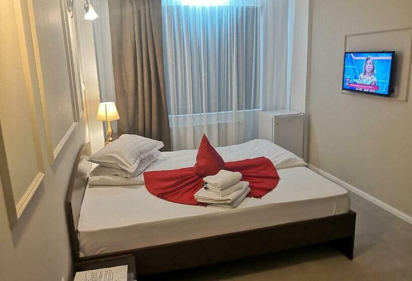 标准间, Pensiunea Clasic