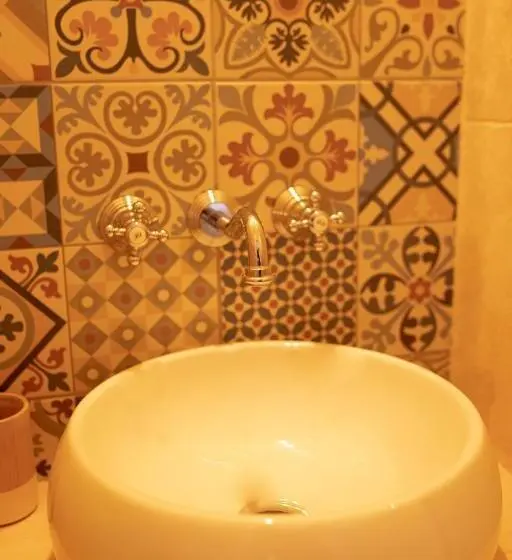キングサイズベッドのスタンダードルーム, Domaine Des Jammetous Hotel And Yoga Retreat Center