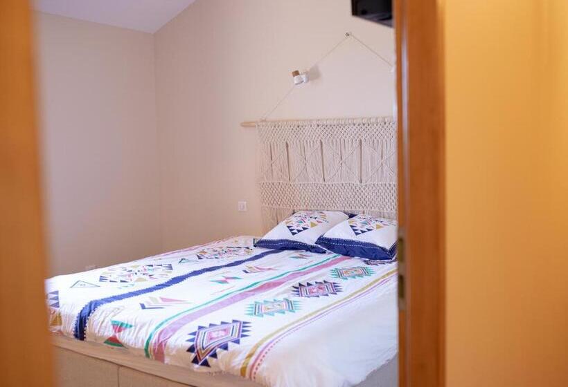 Стандартный Номер Кровать Кинг, Domaine Des Jammetous   Hotel And Yoga Retreat Center