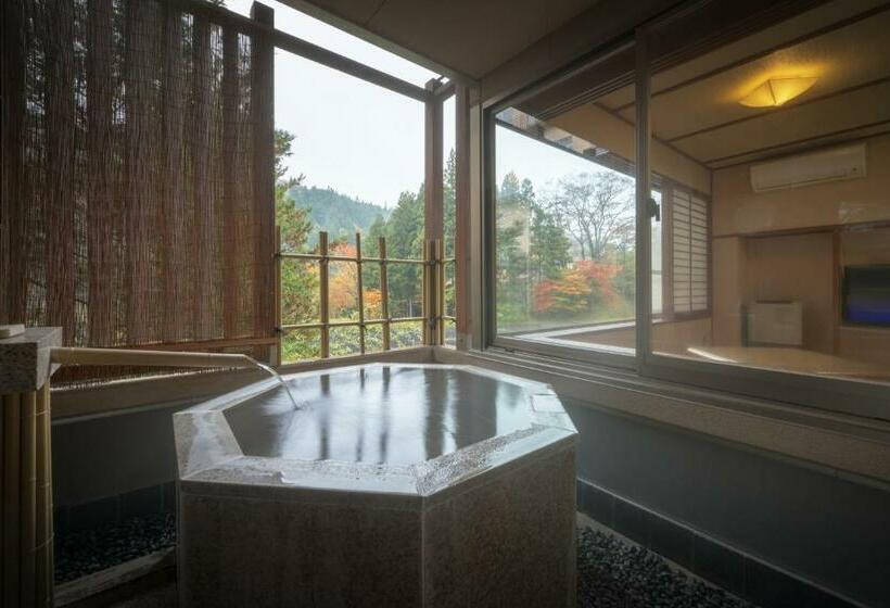 Номер Стандарт, Harumiya Ryokan