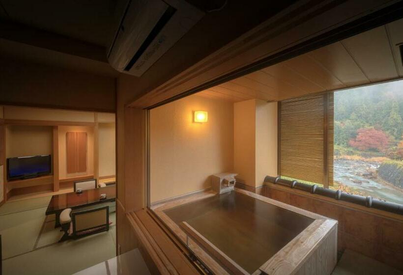 Номер Стандарт, Harumiya Ryokan