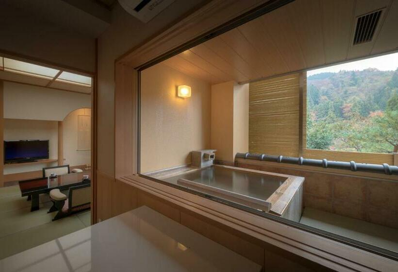 Номер Стандарт, Harumiya Ryokan