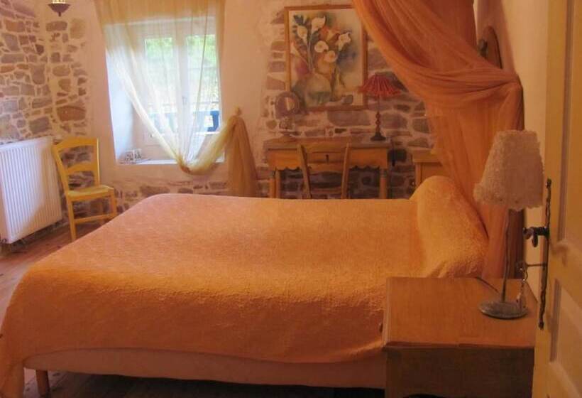 Номер Стандарт, Chambres D Hôtes Gelous