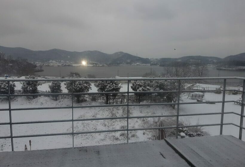 家庭间, Hyoui Youm Pension