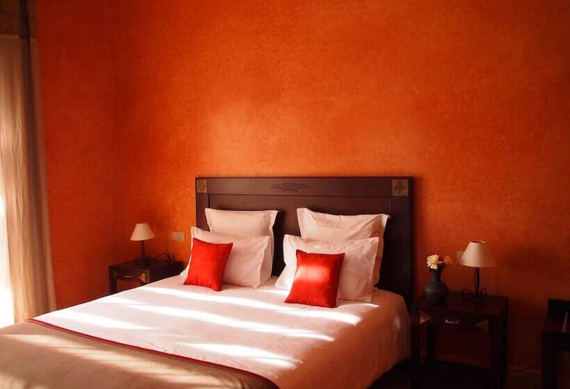 اتاق سوپریور با چشمانداز پارک, Dar Basma