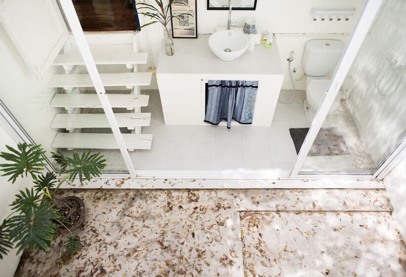 فيلا غرفة نوم واحدة, Arthit Tara Lodge