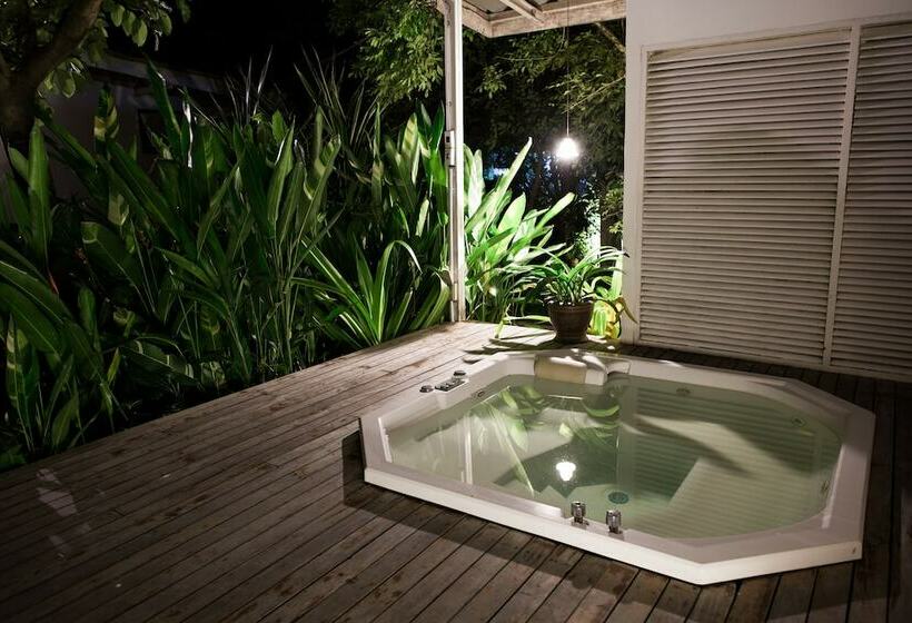 فيلا غرفة نوم واحدة, Arthit Tara Lodge