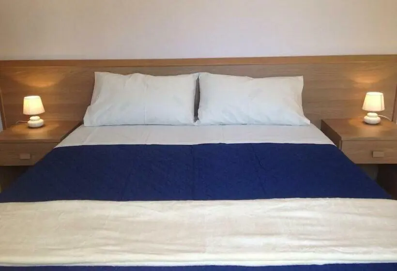 スタンダード４人部屋, La Fontanella B&b