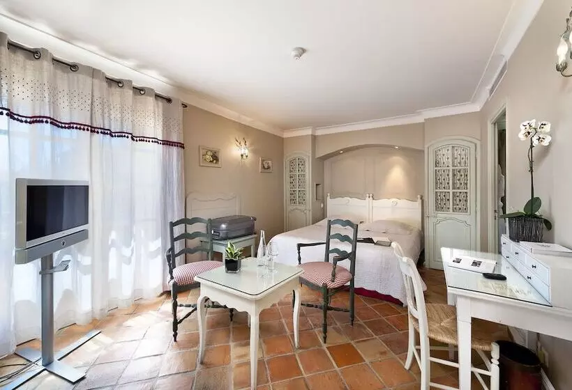 Classic-huone, Bastide Saint Antoine  Relais & Chateaux