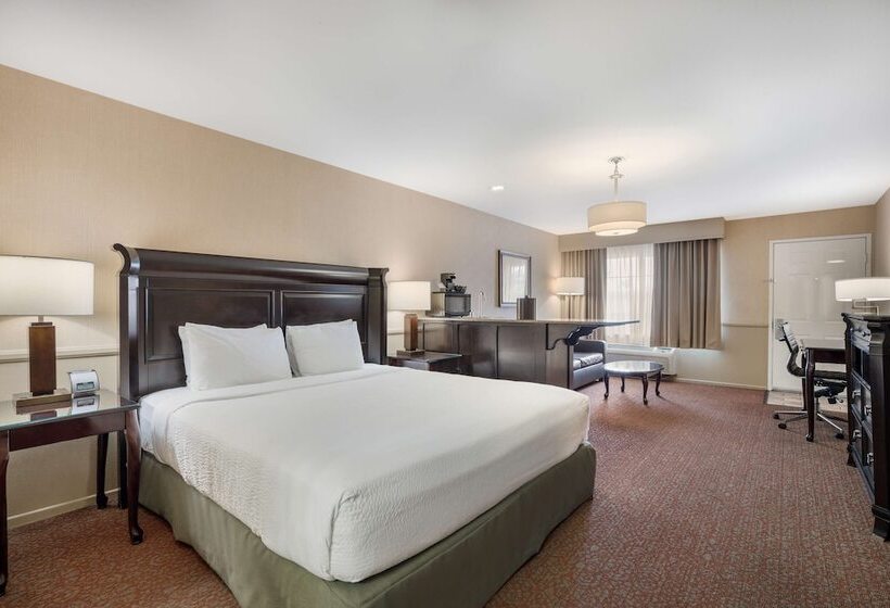 جناح, Best Western Corona Hotel & Suites