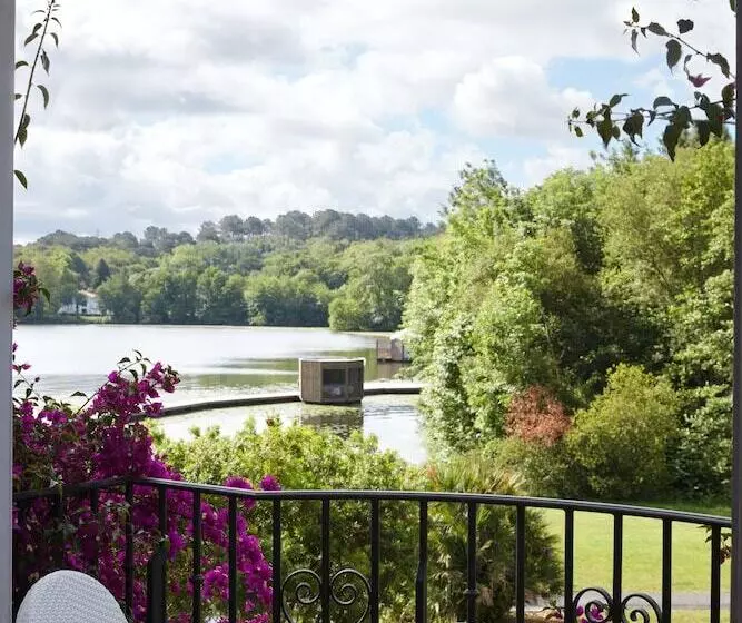 デラックスルーム, Brindos, Lac & Château   Relais & Châteaux   Anglet Biarritz
