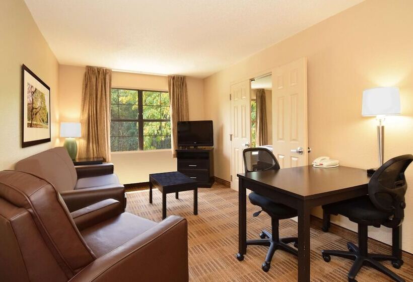 جناح, Extended Stay America Suites  Portland  Hillsboro