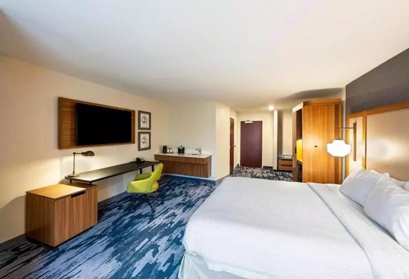 キングサイズベッドのスタンダードルーム, Fairfield Inn & Suites By Marriott St Louis Chesterfield