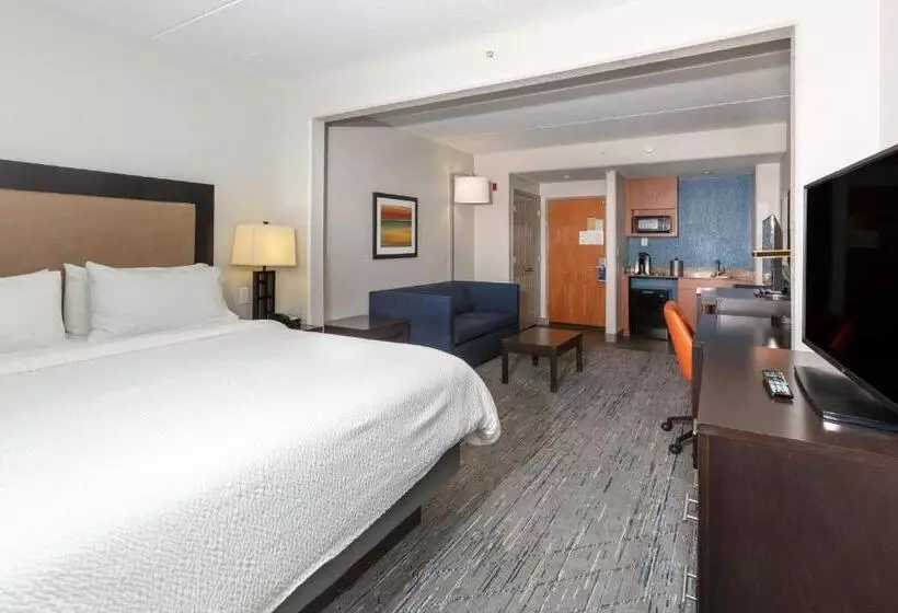 سوئیت با تخت بزرگ, Holiday Inn Express Hotel & Suites Jacksonville Airport, An Ihg