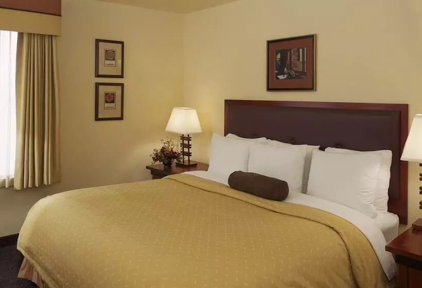 استودیوی استاندارد, Larkspur Landing Extended Stay Suites Roseville