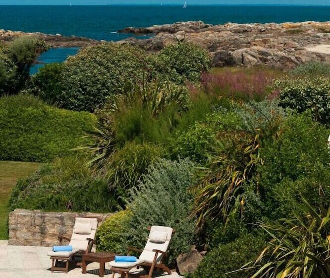 جناح مطلّ علي البحر, Le Fort De L'océan