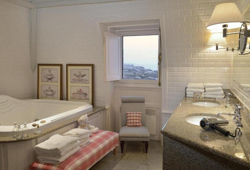 جناح مطلّ علي البحر, Le Fort De L'océan