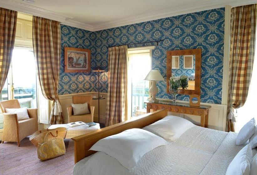 غرفة قياسية مطلّة علي البحر, Le Fort De L'océan