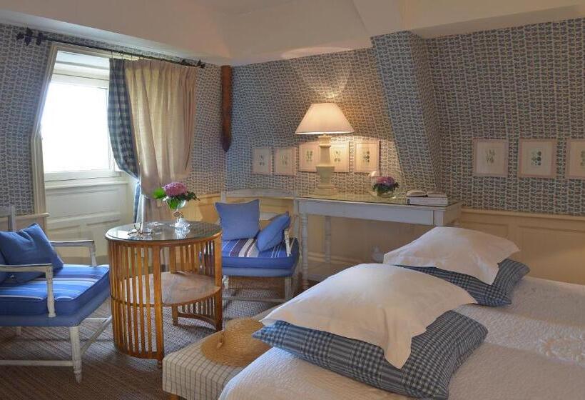 غرفة قياسية, Le Fort De L'océan