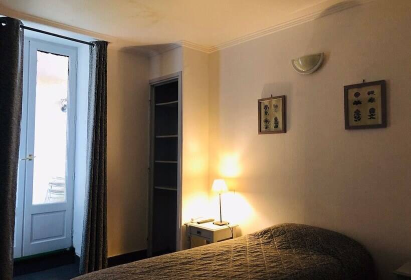 חדר סטנדרט יחיד, Le Grand Hôtel