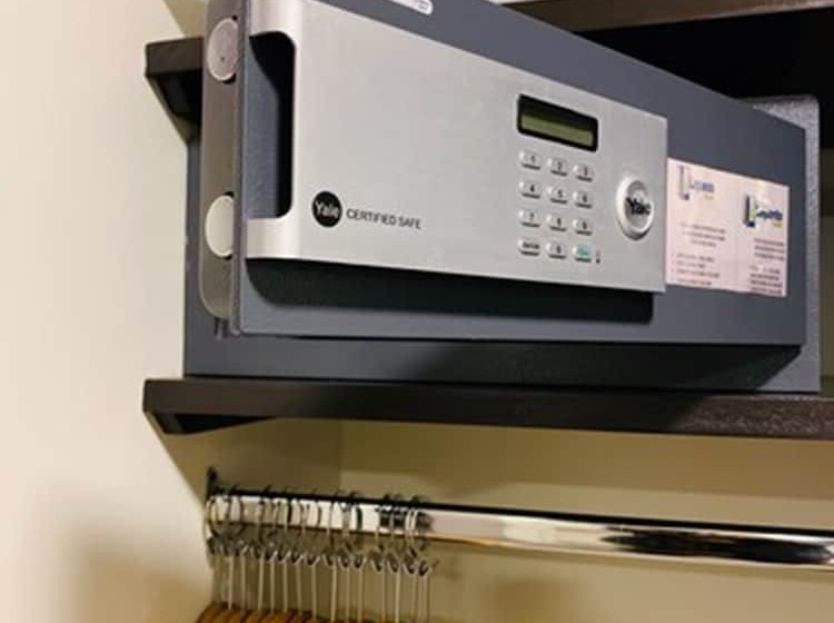 Номер Deluxe, Lepanto Reforma