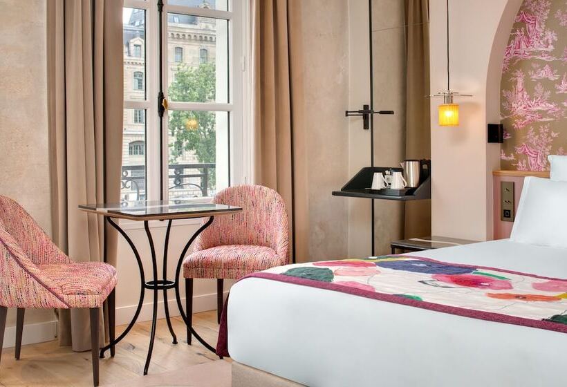 Номер Superior, Les Rives De Notre Dame