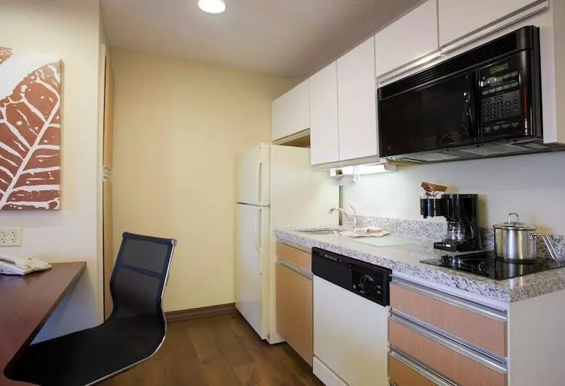身障者適用スイートルーム, Mainstay Suites Chicago Hoffman Estates