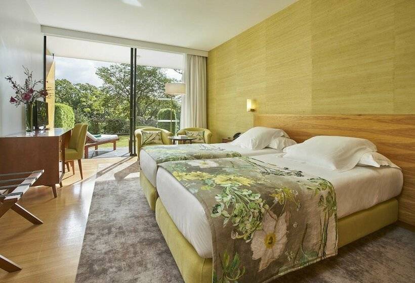 标准房带园景, Quinta Da Casa Branca Small Luxury Hotels Of The World