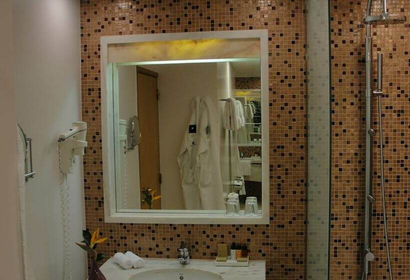 标准房带园景, Quinta Da Casa Branca Small Luxury Hotels Of The World