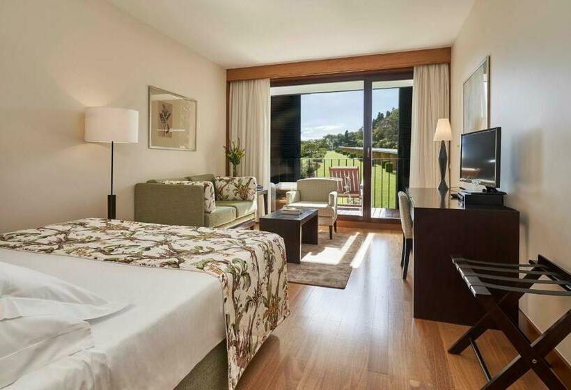 带花园景观高级房间, Quinta Da Casa Branca Small Luxury Hotels Of The World