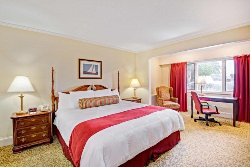 סוויטה, Ramada By Wyndham Seekonk Providence Area