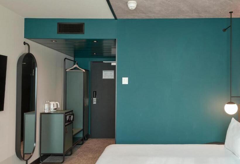 スーペリアールーム, Novotel Bern Expo