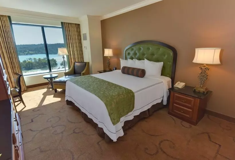 キングサイズベッドのクラシックルーム, Belterra Casino Resort