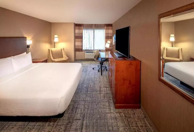 اتاق استاندارد با تخت بزرگ, Silver Cloud Hotel   Seattle Lake Union